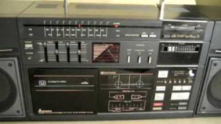 MITSUBISHI TXL50 ULTRA RARE BOOMBOX GHETTOBLASTER 5 CASSETTES CHANGER AUTO REVERSE [upl. by Nella543]