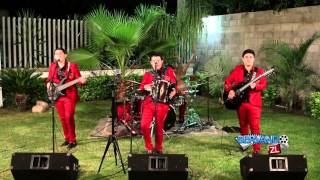 Grupo DH quotDinastia Hernandezquot  Bien Servida En Vivo 2015 [upl. by Eudocia]