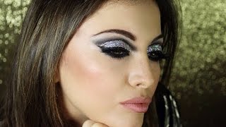 TRUCCO NATALE CAPODANNO GLITTER ARGENTO PARTY CUT CREASE  makeup tutorial [upl. by Oker]