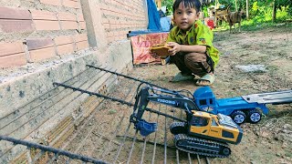 Mini Excavator try to climb the stairsTamMer Track [upl. by Catherina135]