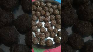 Tisi ki ladddu  Alsi ke laddu  Healthy tisi ke laddu ytshorts healthy tisi healthytreats [upl. by Ella]