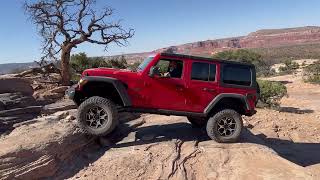 Moab UT 7Mile Rim ledge obstacle 2 [upl. by Blen]