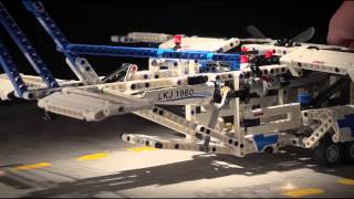 Cargo Plane  LEGO Technic  Designer Video 42025 [upl. by Evangelin]