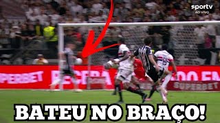 Lance do segundo gol do AtléticoMG contra o São Paulo  A bola bateu no braço do Paulinho [upl. by Adnouqal]