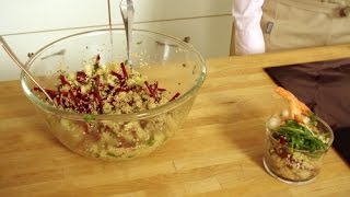 RECETTE  Salade croquante de Pommes Crevettes Betterave et Quinoa  Gourmandises TV [upl. by Notak]