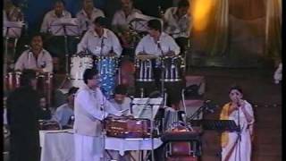 Lata Mangeshkar  Yaara Sili Sili Live Performance [upl. by Omoj843]