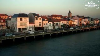 Les Sables d’Olonne  Une ville aux deux visages [upl. by Yelac]