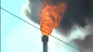 Marathon refinery fire [upl. by Purse]