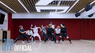 Stray Kids quot소리꾼Thunderousquot Dance Practice Video [upl. by Yraillih]