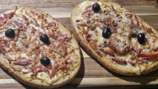 Recette  Tartines Gouda Jambon Bacon [upl. by Ahsinod549]