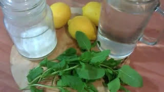 Cómo hacer LIMONADA CON HIERBABUENA receta árabe paso a paso [upl. by Ellainad266]