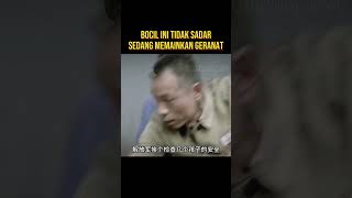 TENTARA INI MENYELAMATKAN BOCIL YANG SEDANG BERMAIN alurceritaflim film [upl. by Nirrak876]