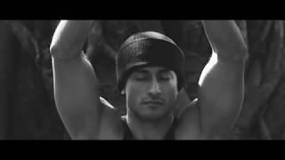 Vidyut Jamwal Insane Workout Motivational Video Calisthenics [upl. by Skantze]