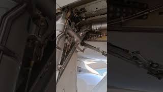 Landing gear of A320 aircraft ✈️ ajaymauryaameofficial2534 airbus [upl. by Bowden87]