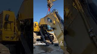 Disassembly of a CAT 6015B heavyequipment constructionequipment excavator caterpiller [upl. by Calloway]