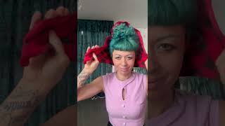 Tu puedes hacerlo Pañoleta estilo pinup de los años 50 brendabuchanan hairtutorial peinado [upl. by Copeland]