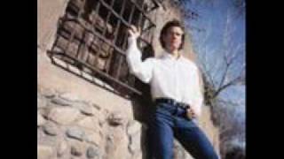 Randy Travis Nowhere Man [upl. by Trebo168]