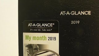 ATAGLANCE 2019 Monthly Planner DayMinder FOR PURSE POCKET REVIEW [upl. by Nylrac29]