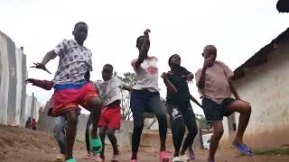 Bailando official dance video performed by talentedkidsug [upl. by Kellda586]