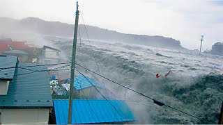 People are running A tidal wave the size of a tsunami hits the coast of Semarang Java Indonesia [upl. by Pontias]