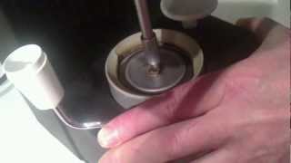 Техобслуживание кофеварки DeLonghi  Maintenance of DeLonghi coffee maker [upl. by Betsey882]