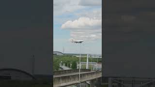 BRITISH AIRWAYS A319 LANDING HEATHROW AIRPORT airplanes aviation heathrowairport [upl. by Knipe]