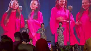 DOLLA  RAYA RAYA RAYA Fancam  Rumah Terbuka Universal Music Malaysia 2024 [upl. by Ecadnarb286]