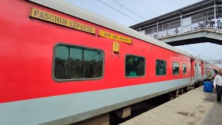 12925 Bandra Terminal Amritsar Paschim Express Arriving Ambala Cantt Junction [upl. by Horn]