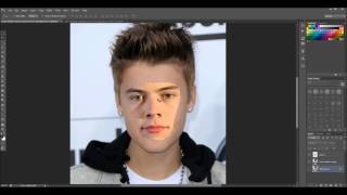 Photoshop CS6  Hvordan man skifter ansigt [upl. by Namyw963]