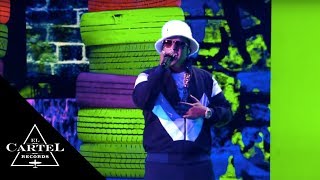 Daddy Yankee  Dura  Premios Lo Nuestro 2018 Live [upl. by Yrrep]