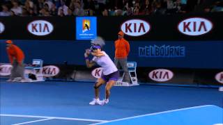 Li Na Injury Scare No2  Australian Open 2013 [upl. by Edwin394]