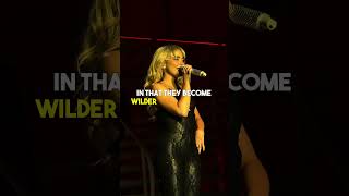 Sabrina Carpenter adds extra spice to her Nonsense intro 🤭😳 [upl. by Stanzel]