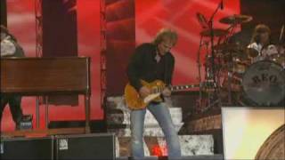 REO Speedwagon  Take It On The Run Live  2008 [upl. by Alul]