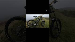 Insane drop 🤣🤘 mtb downhillmtb cycling rider sendit rideordie bikelife sick dhmtb mtblife [upl. by Molli]