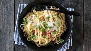 Spagetti Carbonara  Trines Mat [upl. by Ahsyak]