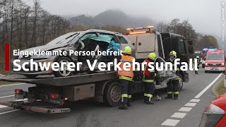 Personenrettung nach schwerem Kreuzungscrash in Micheldorf in Oberösterreich [upl. by Krahmer]