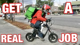 Emove Roadrunner V2 54 year old QUITS JOB TO DRIVE ELECTRIC SCOOTERS 🛴 Doordash on the [upl. by Schrick]