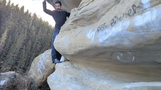 Lower Shelf V2 Bearspaw Boulders The Bluffs Calgary Alberta [upl. by Nairrod]