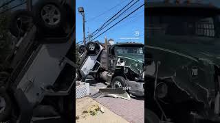 Upside down Jeep jeep jeepwrangler upsidedown e down [upl. by Lilithe]