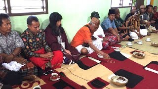 Kalau Nyeleweng didenda 12 ekor kerbau Lamaran adat Toraja [upl. by Rhyner]