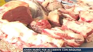 Joven murió por accidente con máquina cortadora de carne [upl. by Elvin]