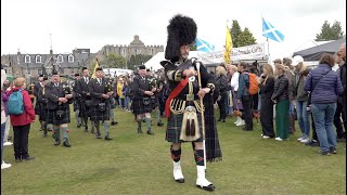 Drum Major leads Gordon Highlanders Drums amp Pipes playing Cabar Feidh to 2023 Aboyne Highland Games [upl. by Damien]