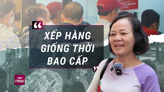 Vàng giảm sâu dân đổ xô đi mua xếp hàng còn đông hơn cả thời bao cấp  VTC Now [upl. by Mccormac]