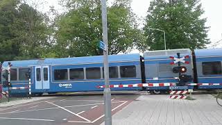 Spoorwegovergang Aalten  Dutch Railroad Crossing [upl. by Aryajay]