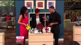 Packing Smart amp Organized with Justin Klosky on The Talk [upl. by Naleek172]