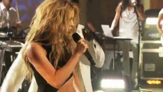 Shakira  Hips Dont Lie  Live Walmart Soundcheck [upl. by Timi99]