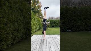 How to handstand🤸✅ How long can you hold it for💬 calisthenics handstandworkout [upl. by Lothair]