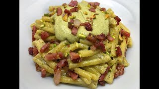 CREMA DI PISTACCHI SALATA PER CONDIRE LA PASTA  FACILE CUCINANDOMELAGODO [upl. by Tade]