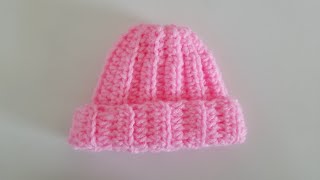 Crochet Preemie Beanie Tutorial  Absolute Beginners Tutorial [upl. by Margareta]