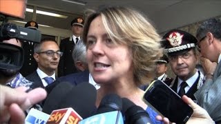 Lorenzin in Italia cibi sicuri ma cittadini facciano loro parte [upl. by Arvid489]